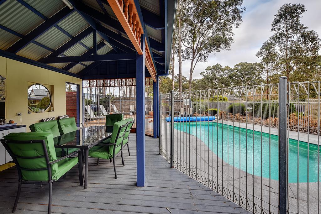 Waverley House Cottages Lakes Entrance Exterior photo